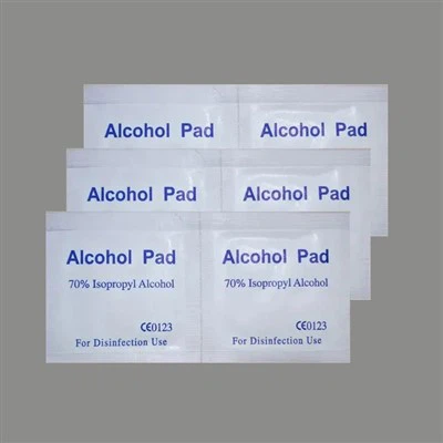 Tampă sterilă cu alcool